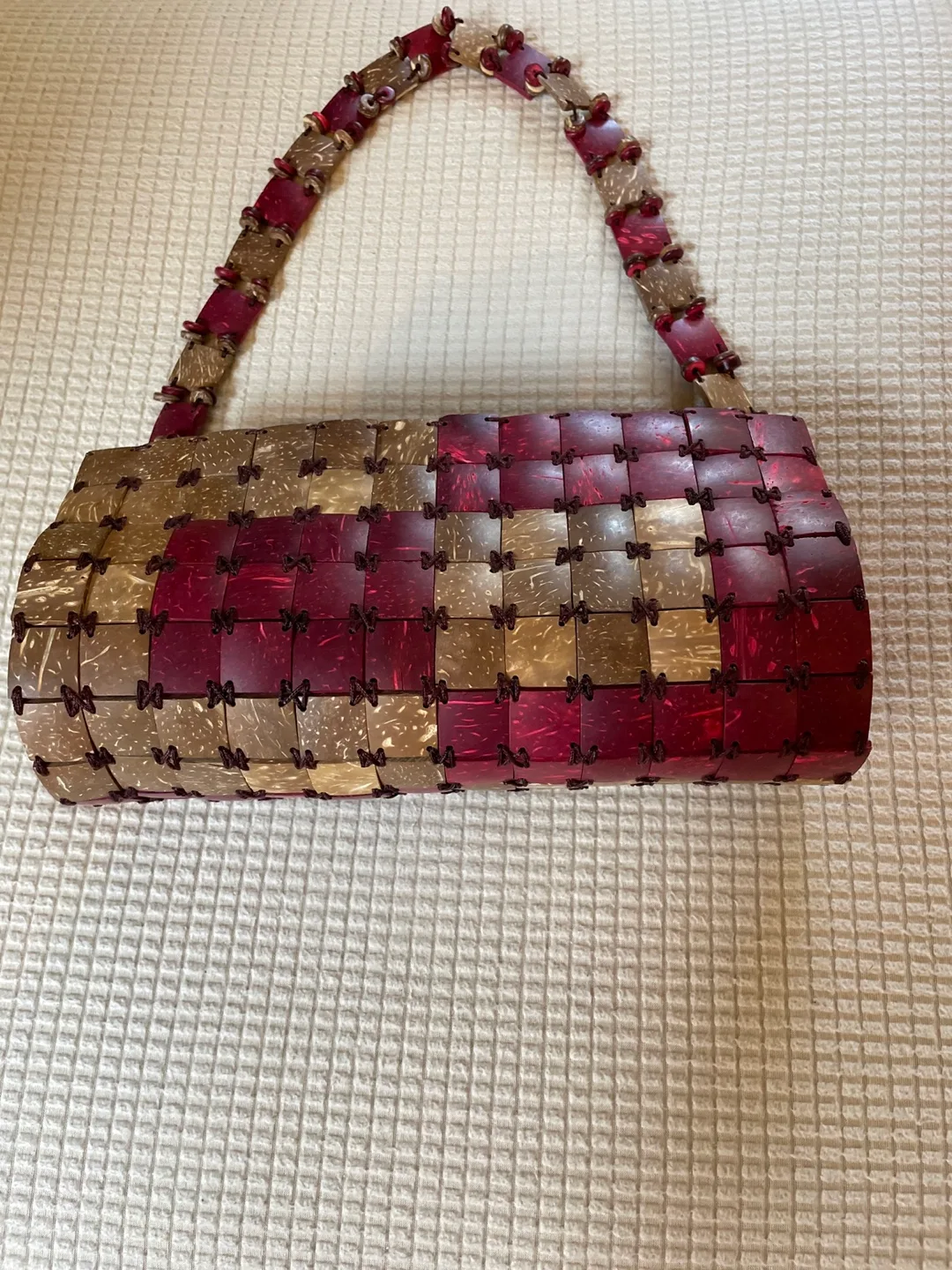 Handmade Red & Brown shell Purse image indicator(3)