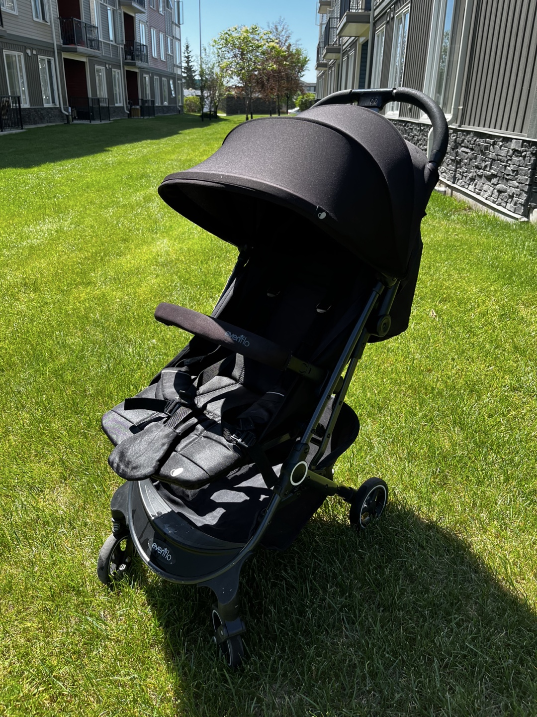 Evenflo Black Stroller - photo 4