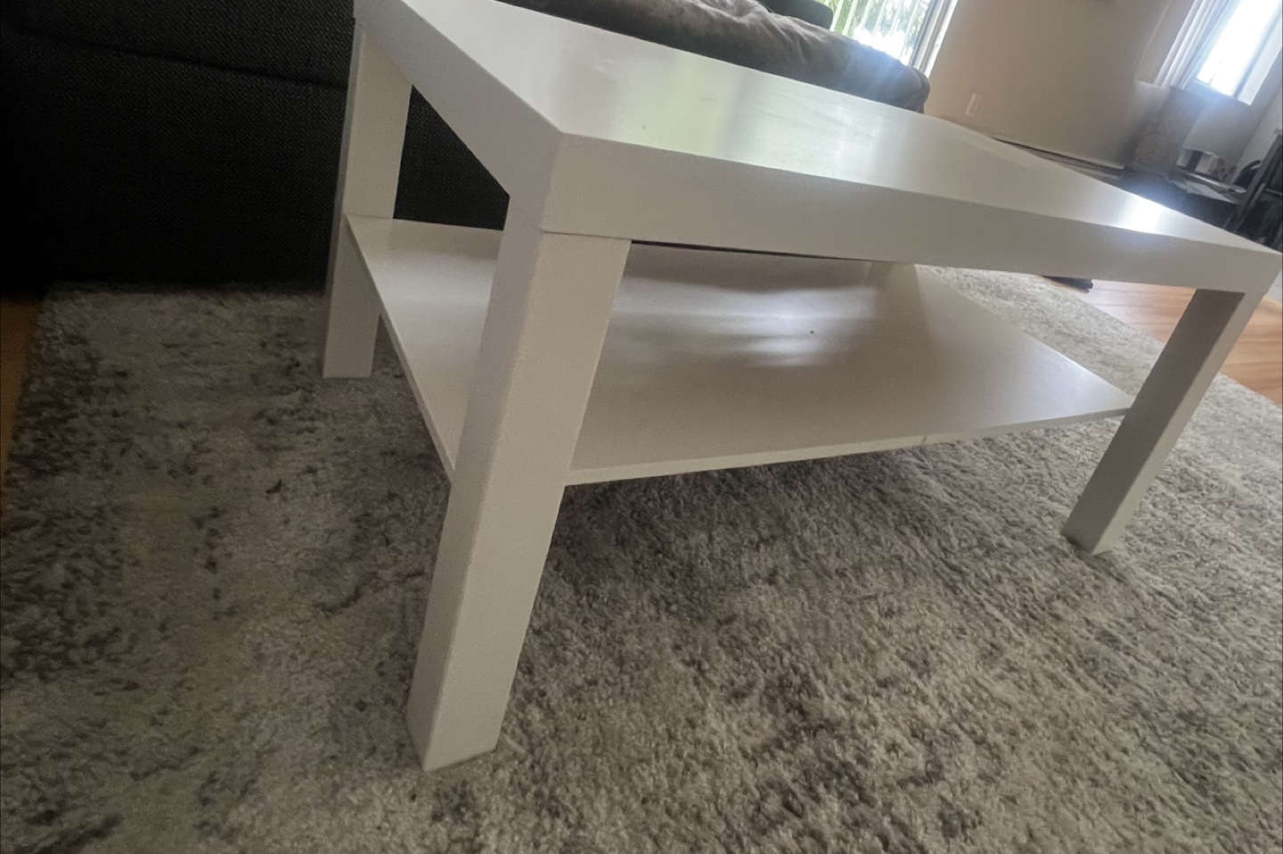 IKEA White Coffee Table with Rug - photo 3