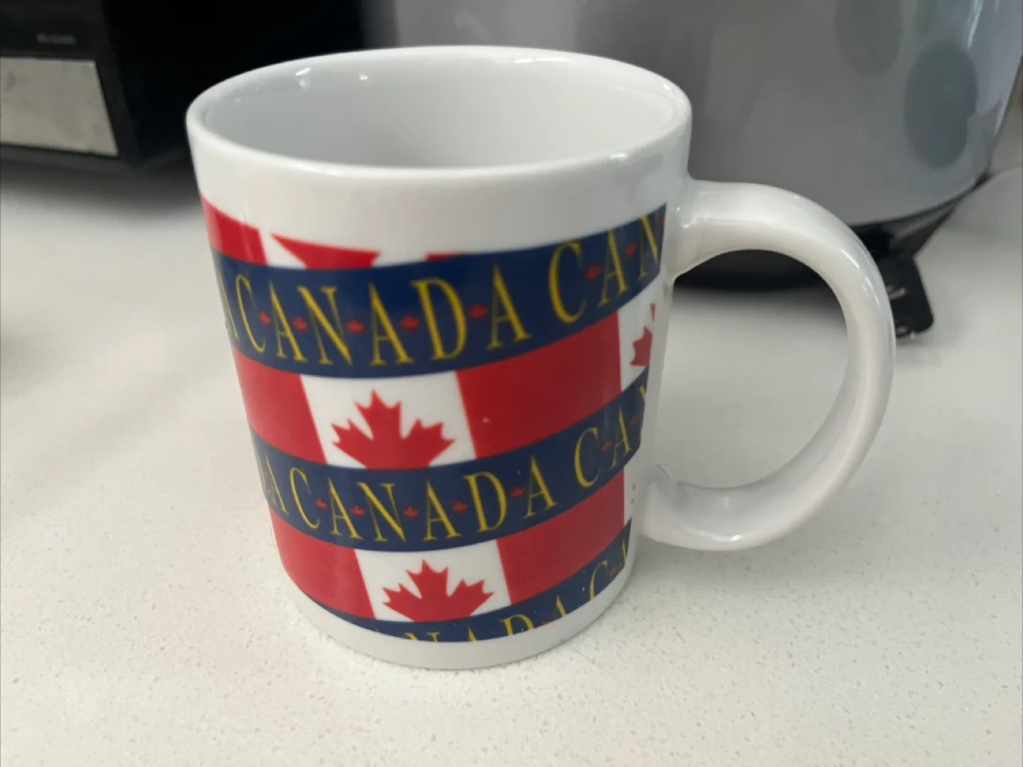 Canada Flag Mug thumbnail