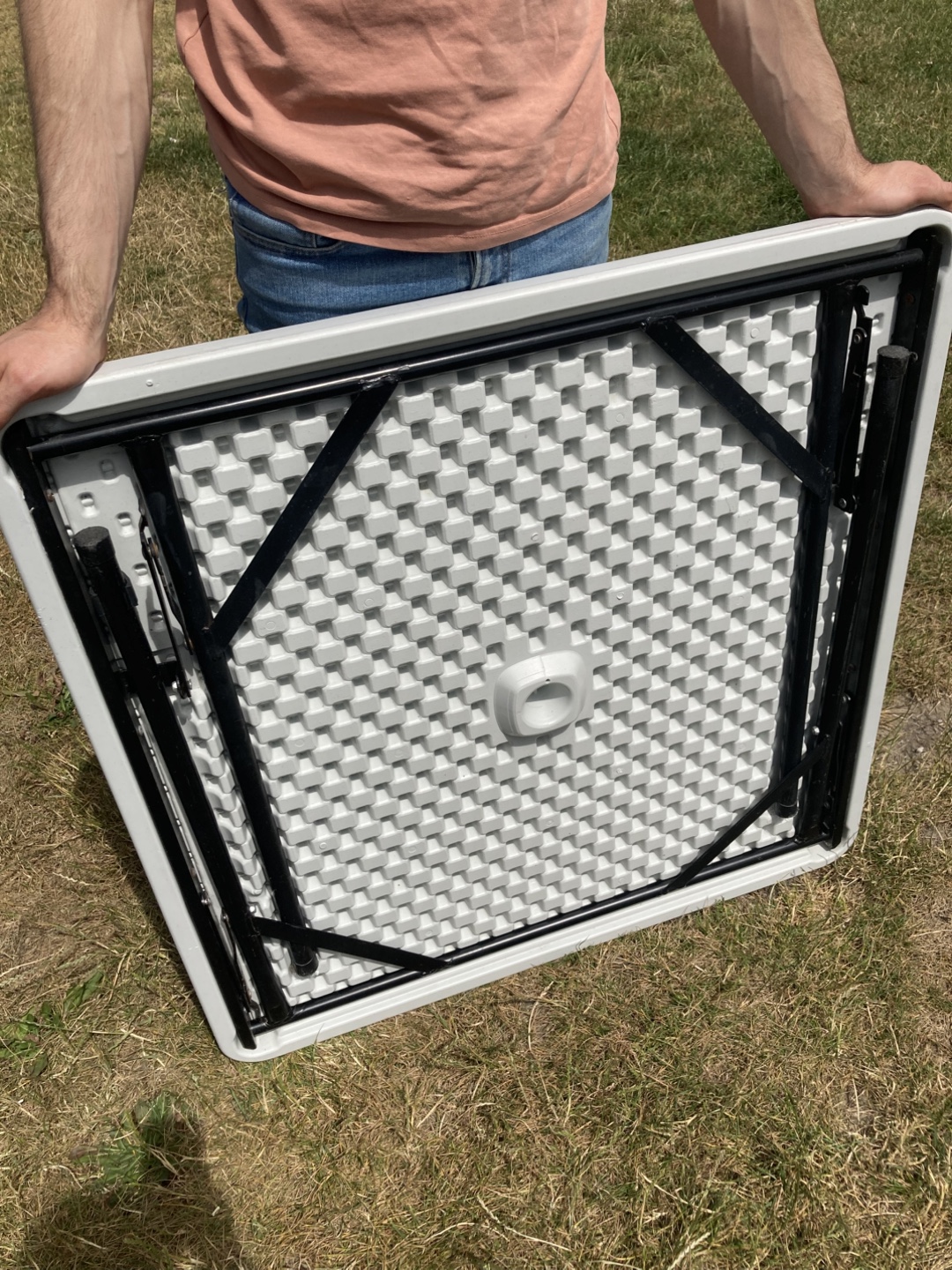 [Free] Folding table - photo 3