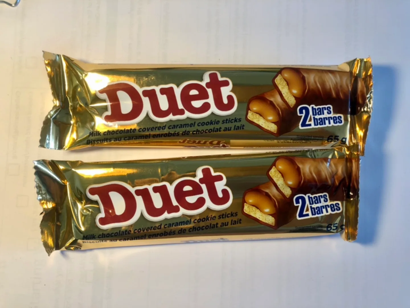 Duet Milk Chocolate Caramel Cookie Sticks (2 bars) thumbnail