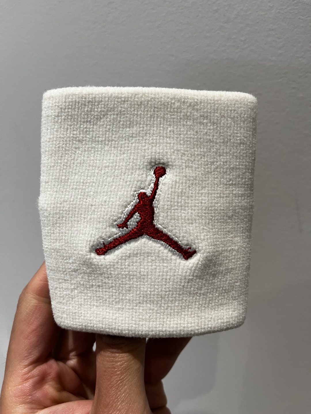 New Jordan Basketball Wristband - photo 2