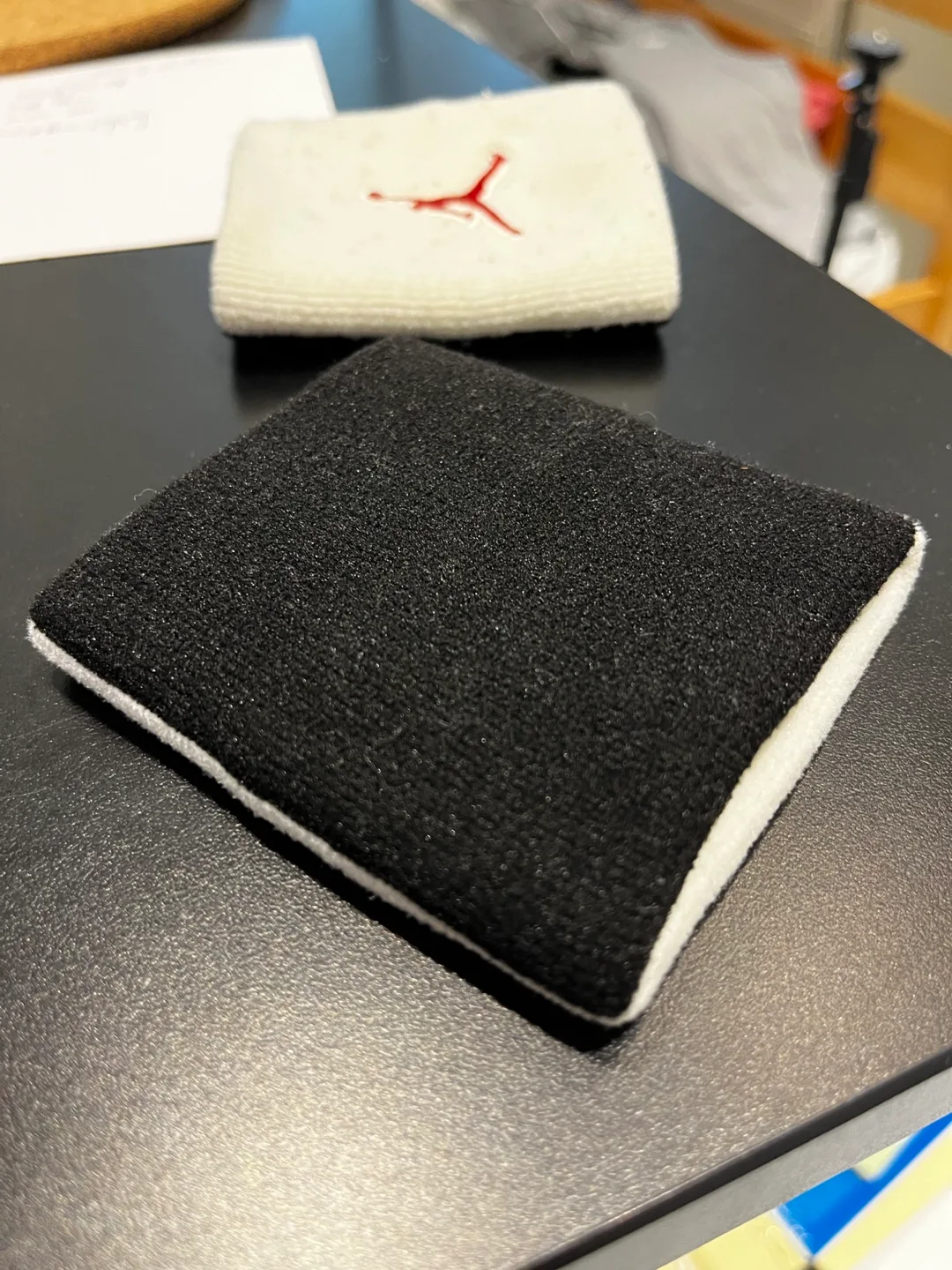 New Jordan Basketball Wristband image indicator(3)