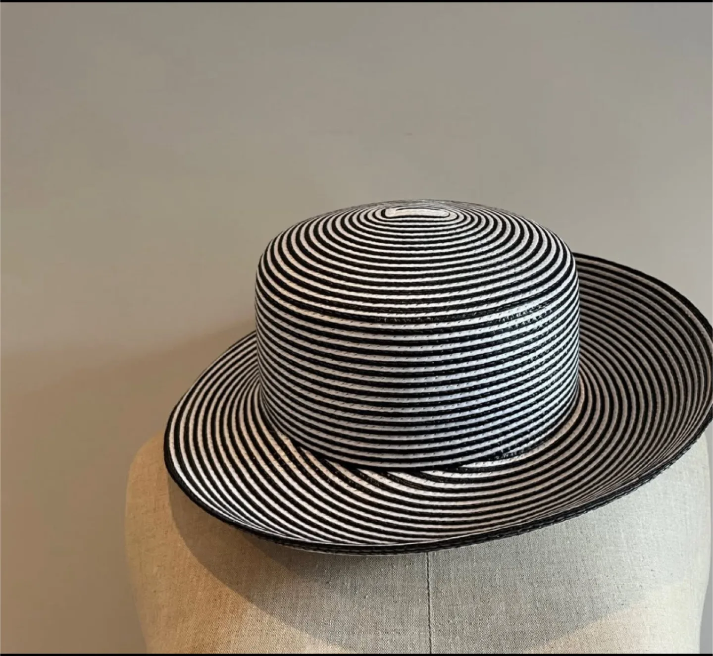 Vintage Liz Claiborne Black and White Striped Hat image indicator(2)