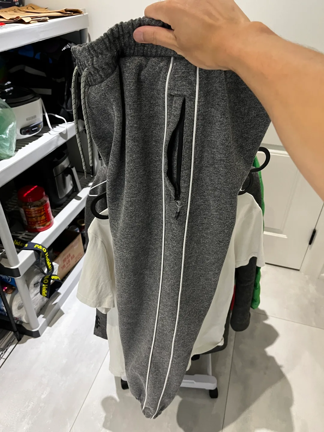 Pull & Bear Jogger for men image indicator(3)