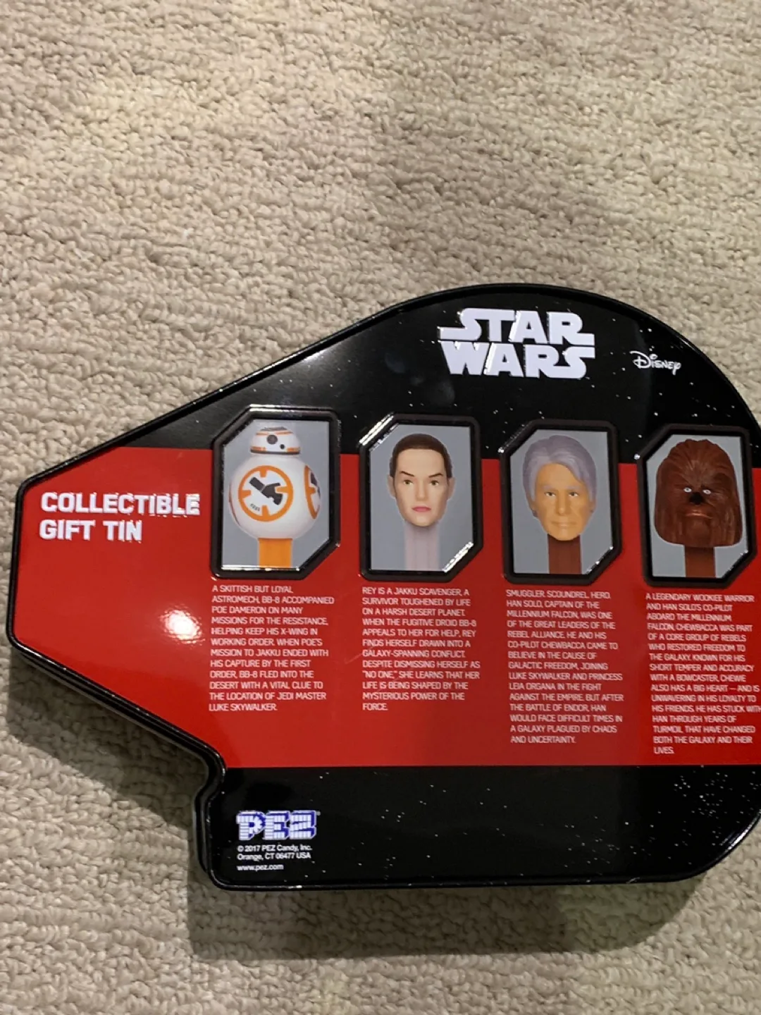 PEZ Candy Star Wars Millennium Falcon Gift Tin. image indicator(6)