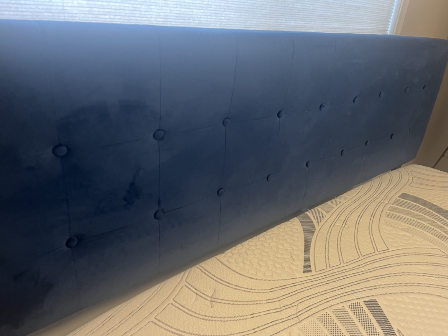 Novaform Mattress and bed frame - photo 2