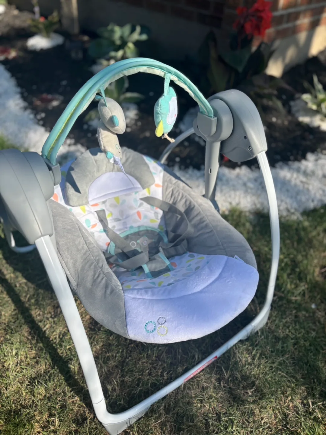 Ingenuity Comfort 2 Go Portable Swing thumbnail