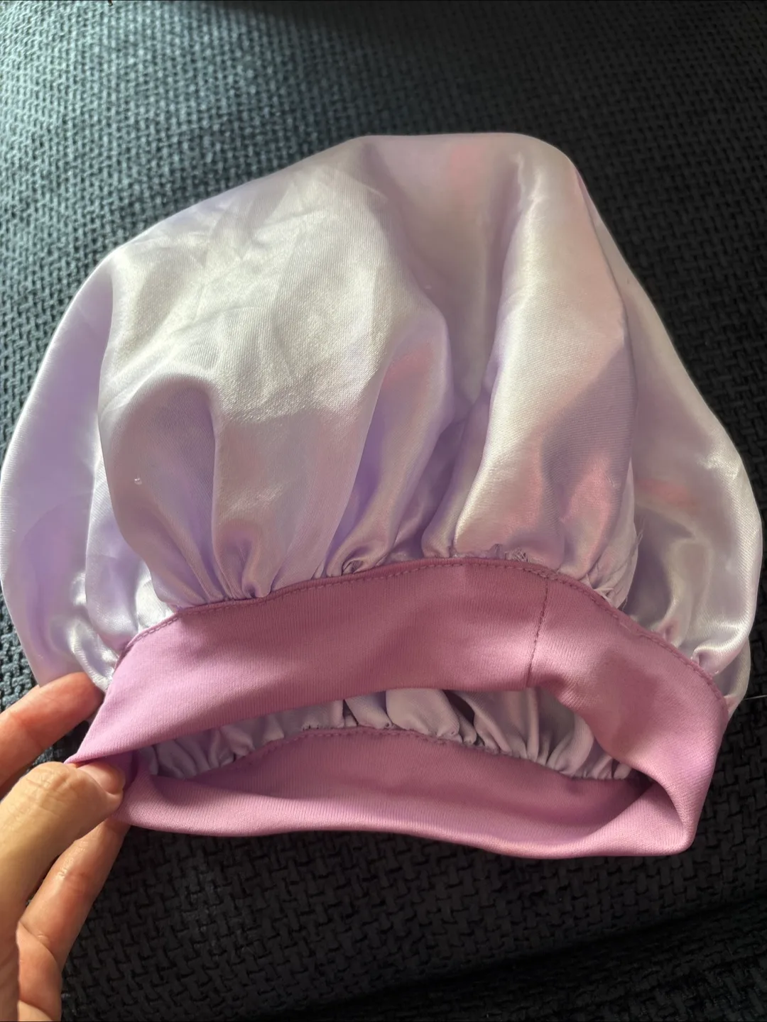 Lilac Satin Bonnet 🇨🇦 image indicator(3)