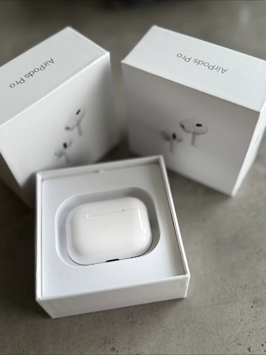 New Apple AirPods Pro (2nd generation) thumbnail