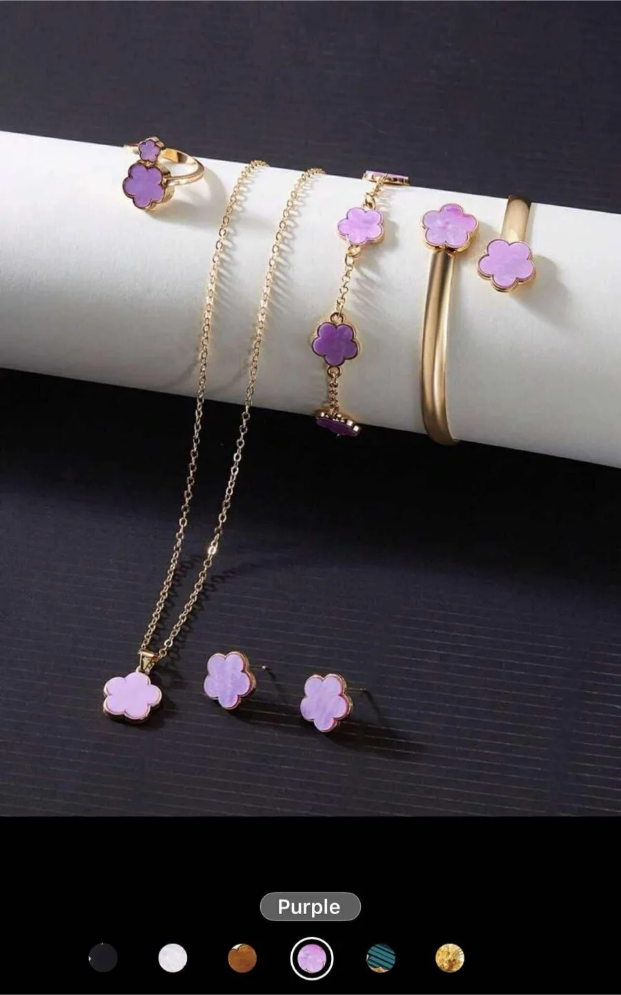 Flower Design Jewellery Set - Necklace, Ring, Earrings, Bracelet image indicator(4)