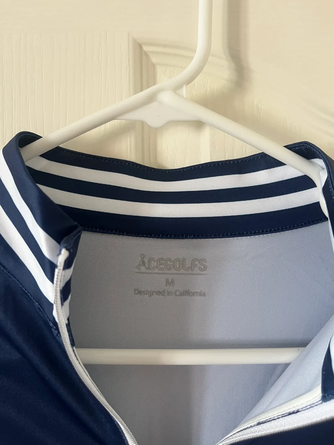 AceGolfs Navy Blue Long Sleeve - Size M image indicator(2)