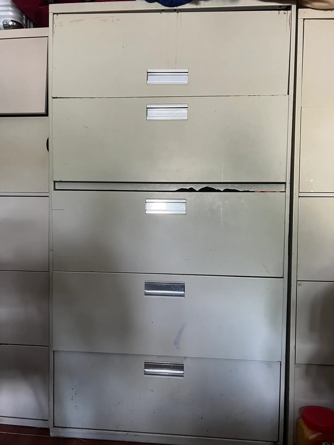 Used Beige 5-Drawer Filing Cabinet 🧡 thumbnail
