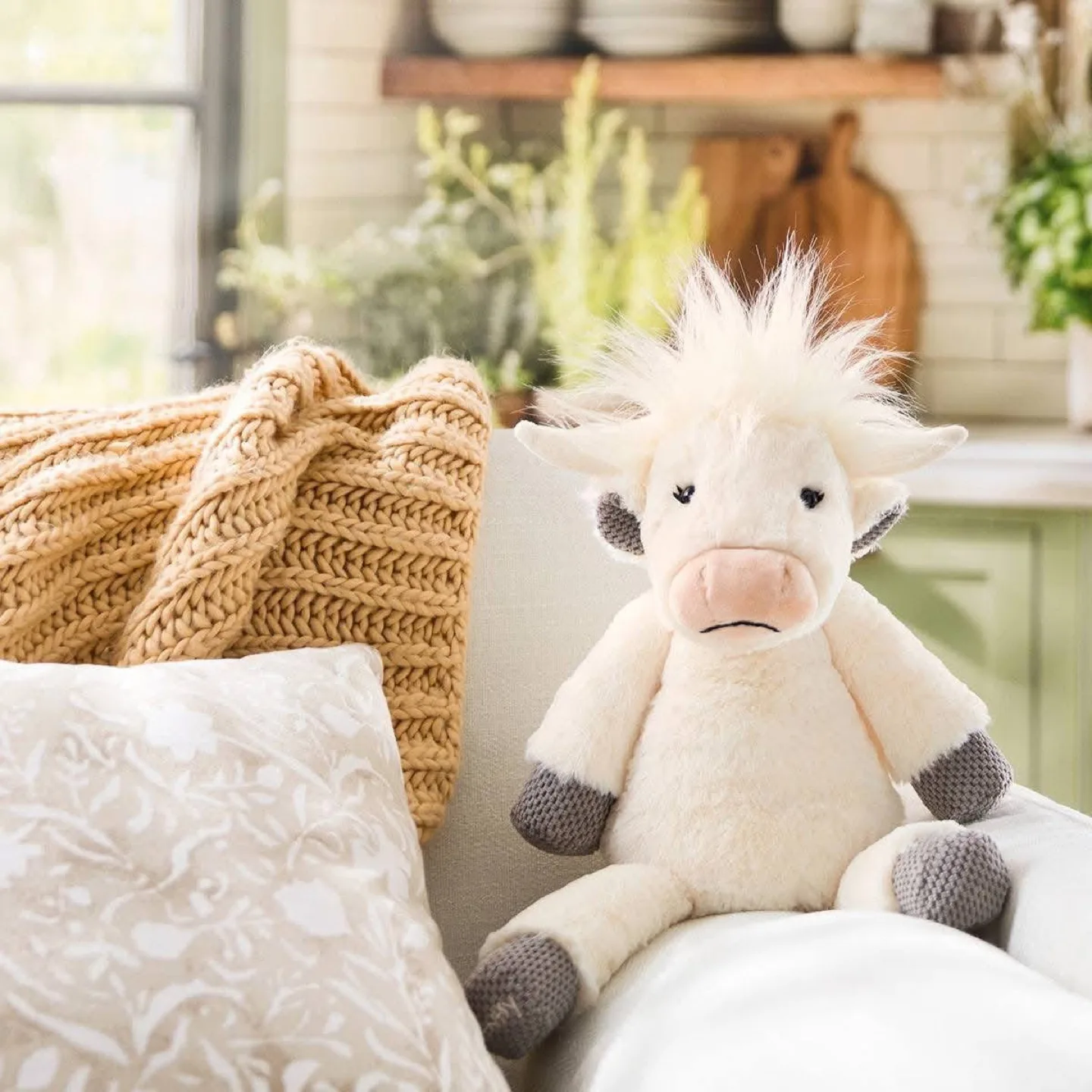 Scentsy’s Grazing Grasslands Collection! thumbnail