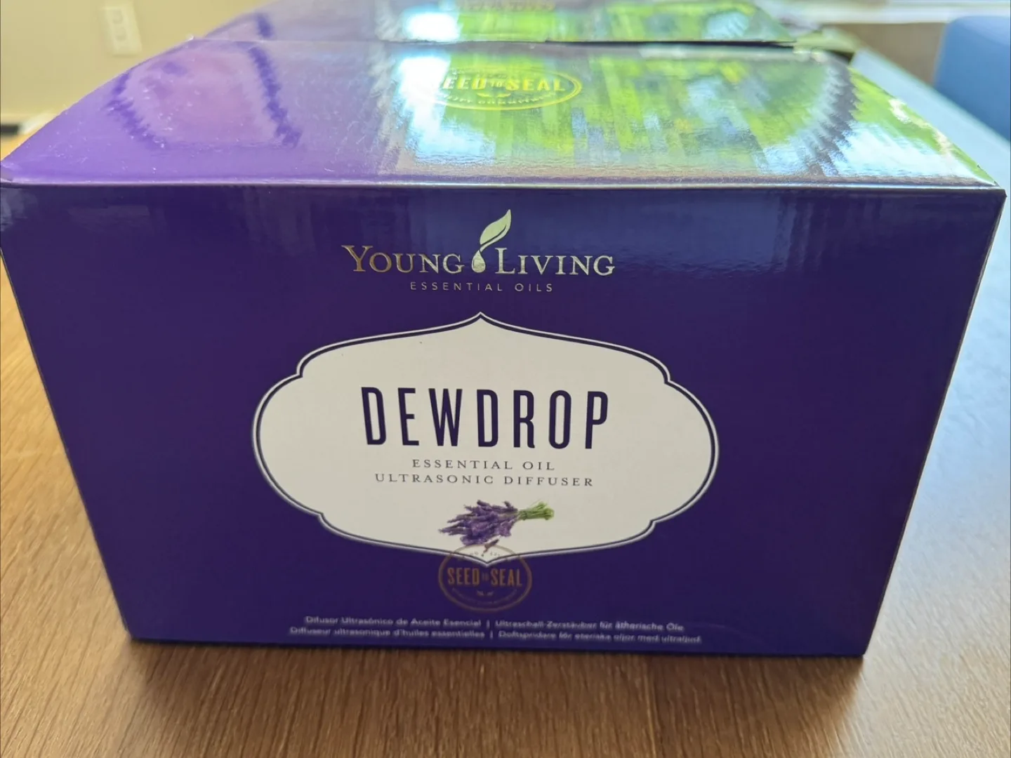 Young Living Dewdrop Ultrasonic Diffuser - New in Box! thumbnail