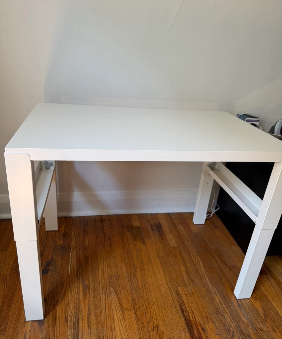 White IKEA Desk - photo 3