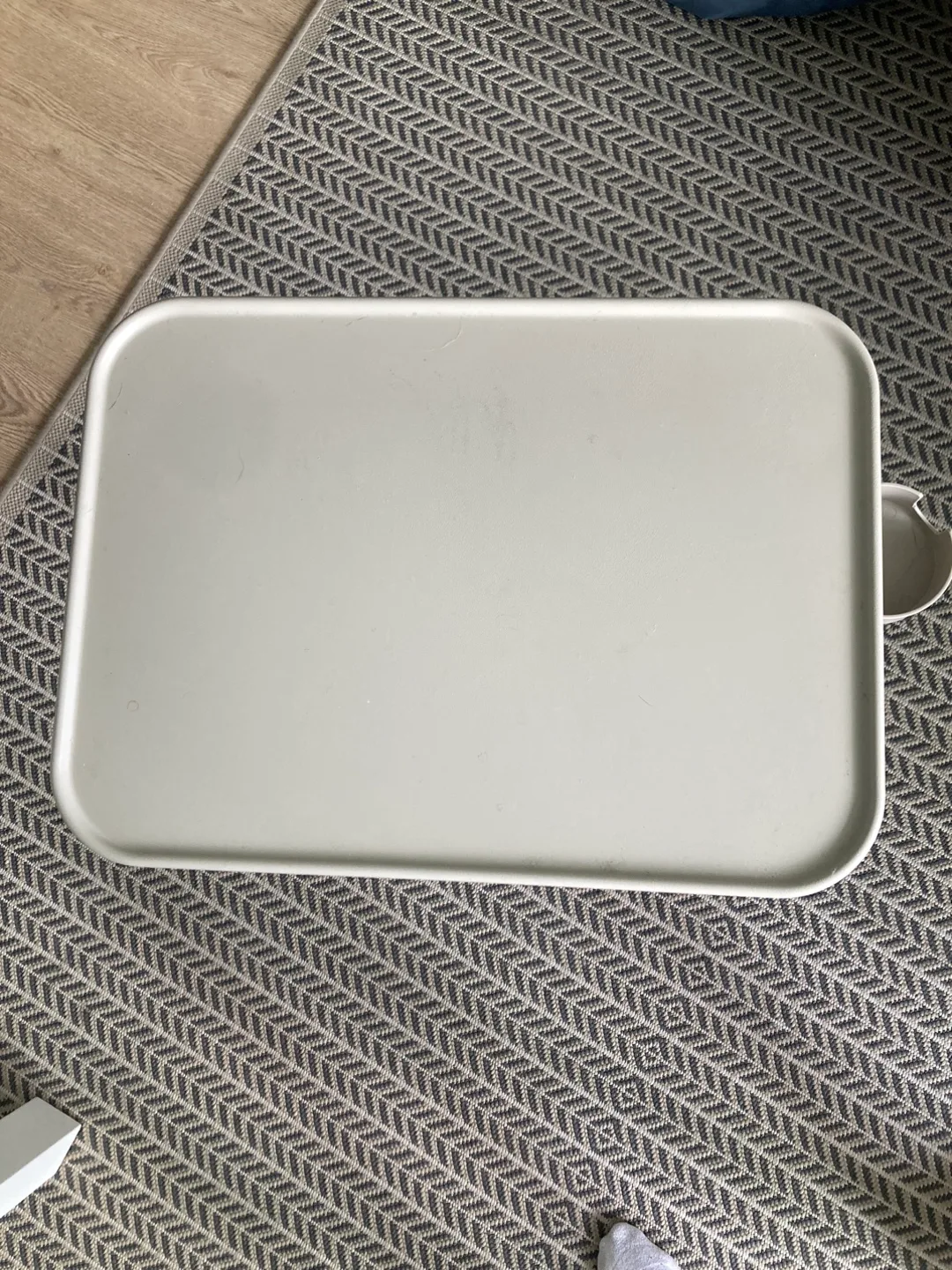 IKEA Bedside table/adjustable Laptop stand image indicator(3)