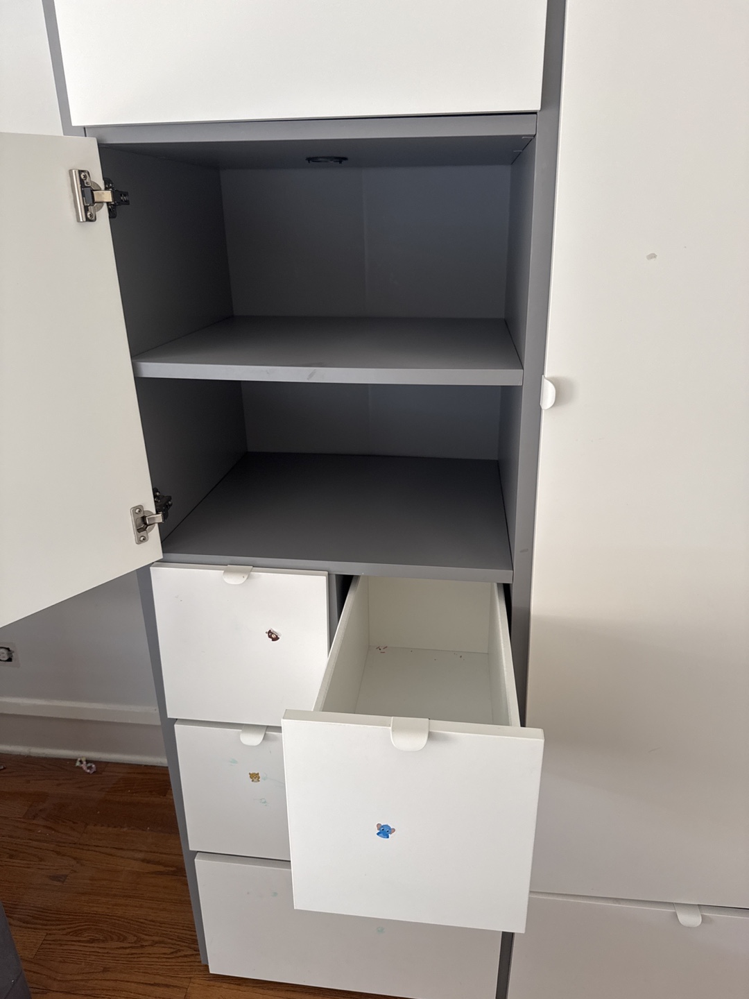 White Wardrobe with Drawers from ikea - photo 3