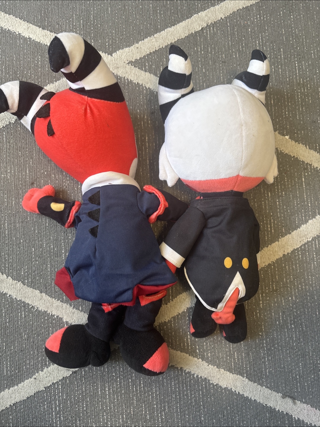 Official Helluva Boss Blitzø and Moxxie Plushies - photo 2
