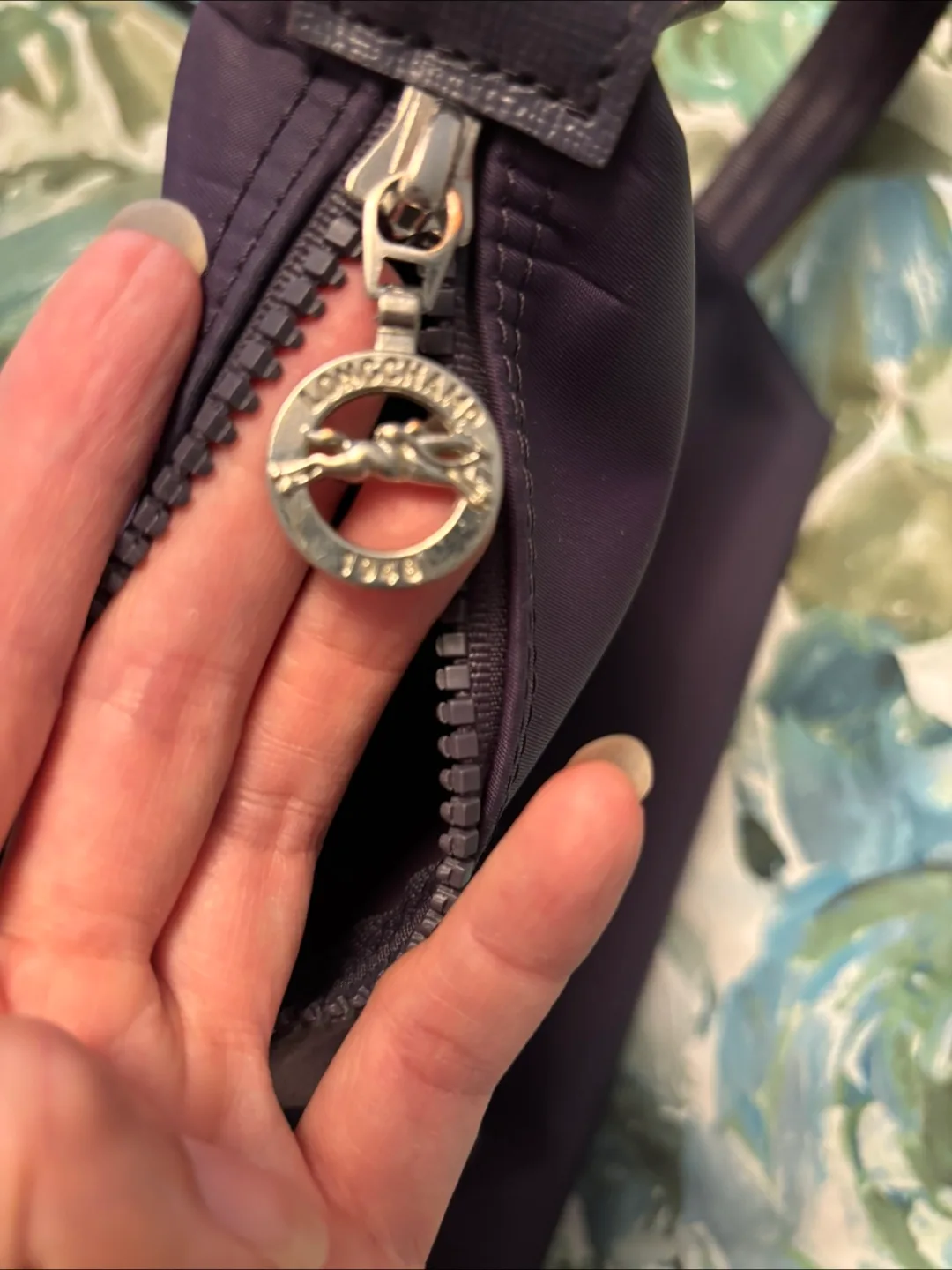 Longchamp Purple Tote Bag image indicator(4)