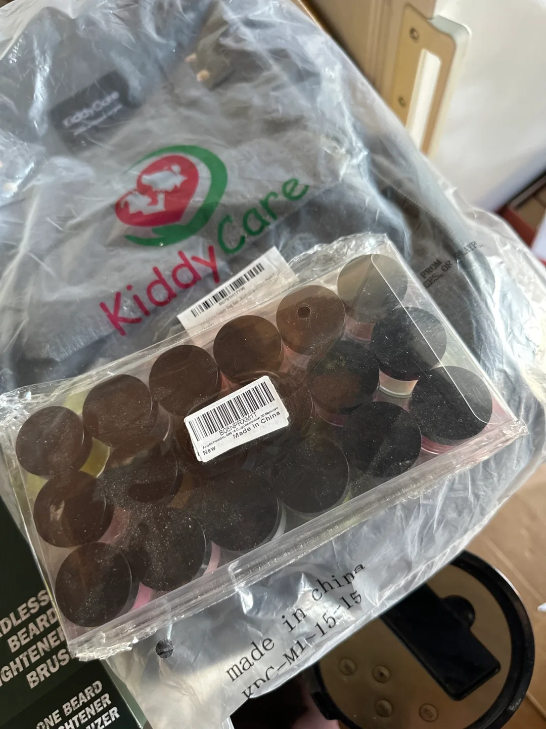 Acrylic Paint Set, New in Box image indicator(2)