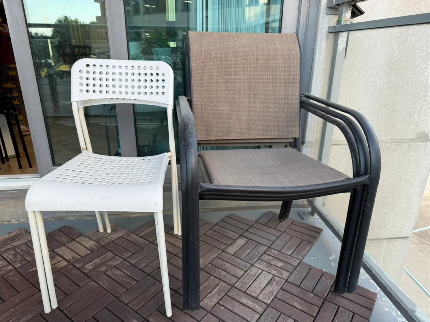 Set of 5 chairs for patio/balcony thumbnail