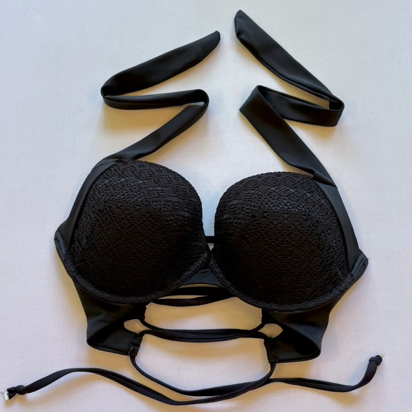 VENUS Black Crochet Enhancer Bikini Swimsuit Top Size 32DD thumbnail