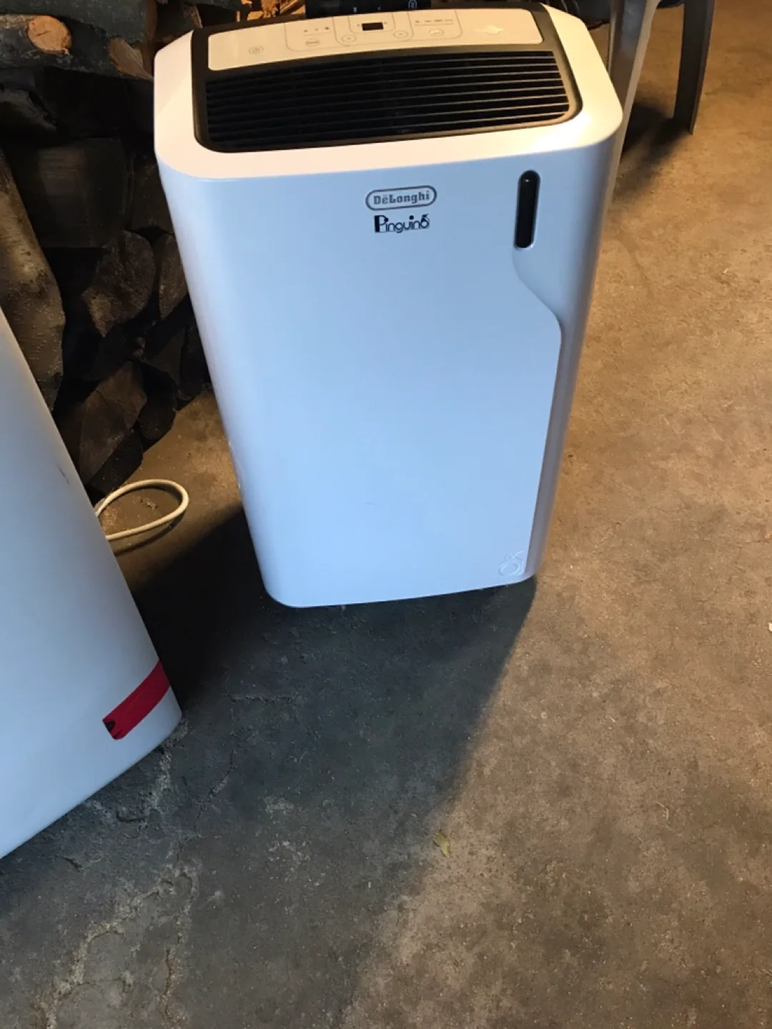 DeLonghi Pinguino PAC EM365-6AL WH Portable Air Conditioner thumbnail