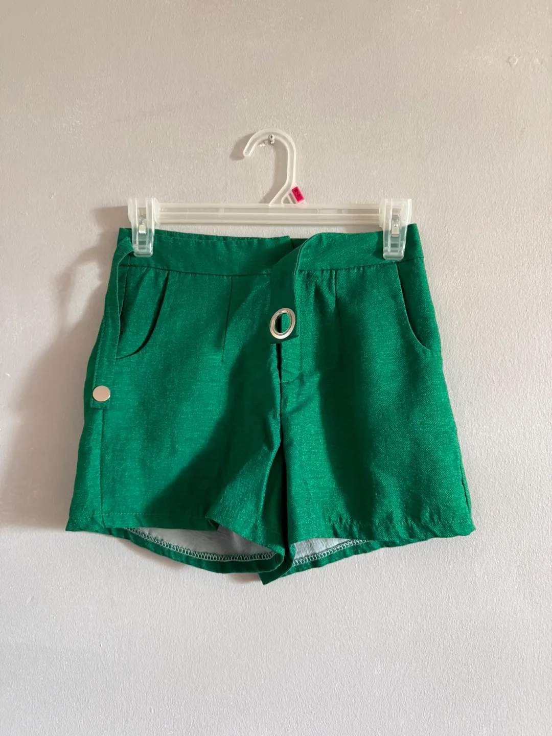 Green Shorts with Belt image indicator(2)