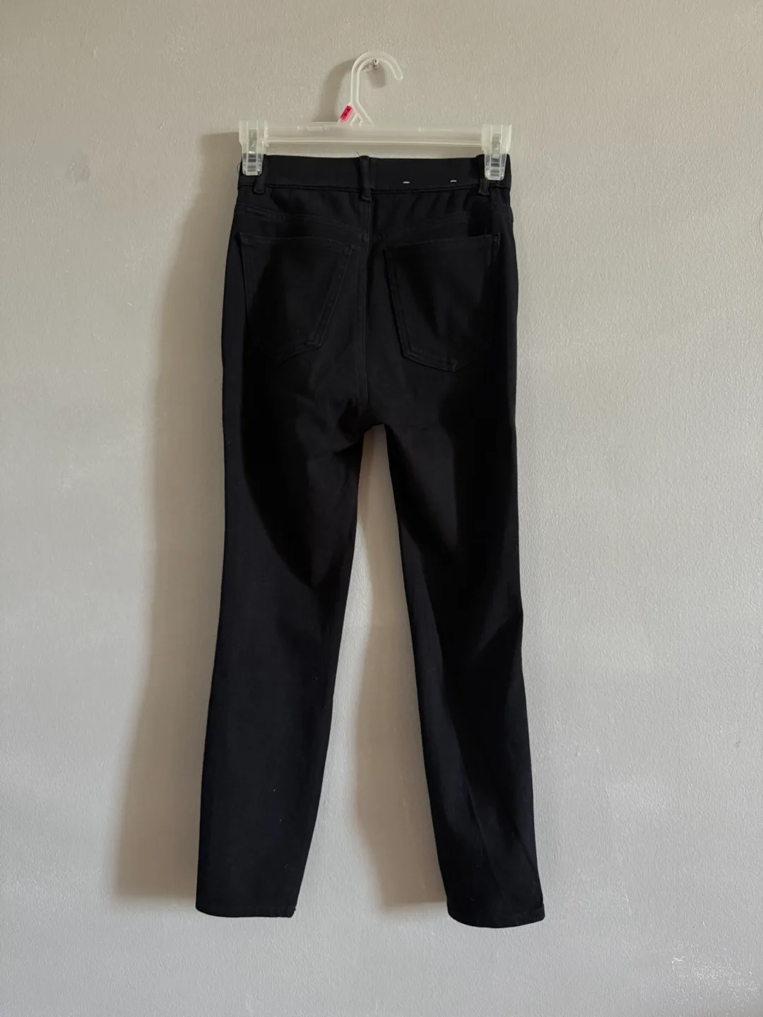 Uniqlo Black Pants image indicator(3)
