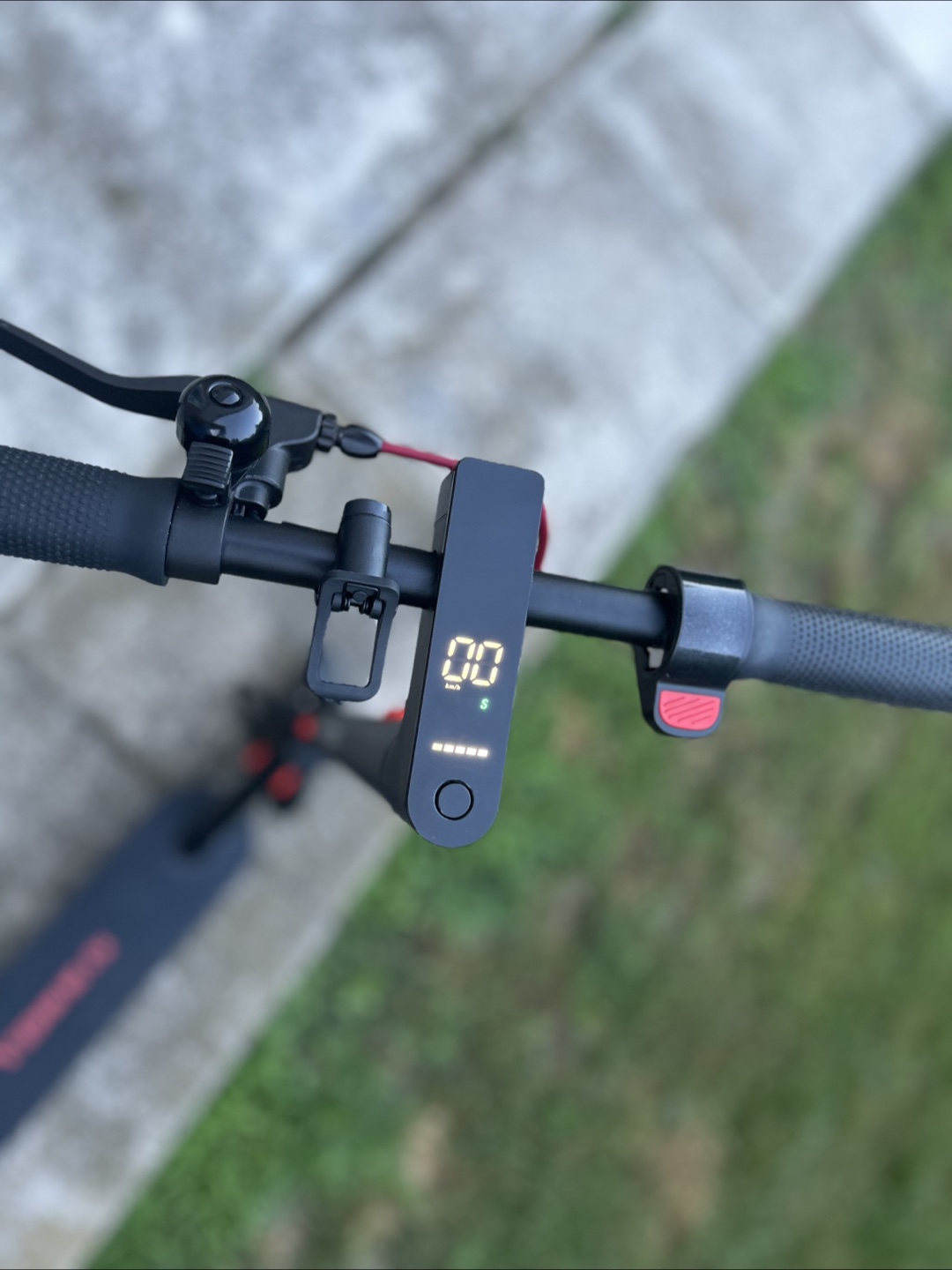 Electric scooter for adults - photo 2