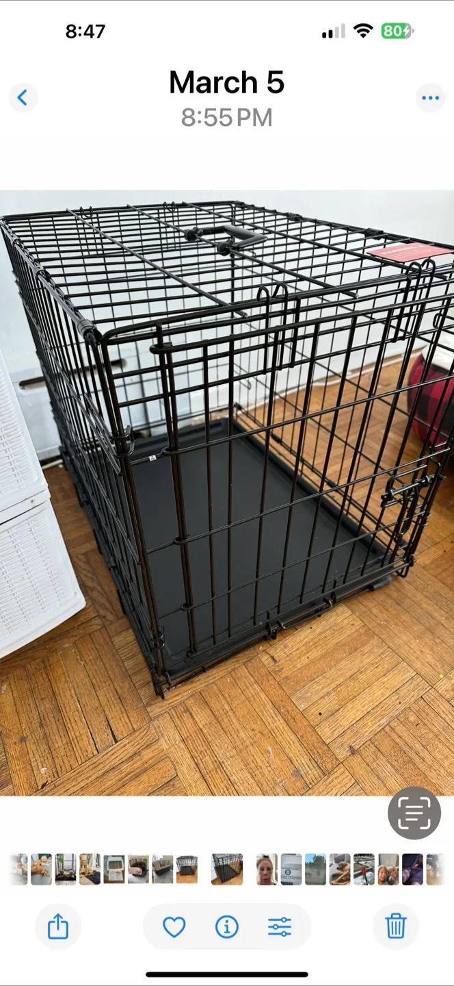 Black Wire Dog Crate image indicator(2)