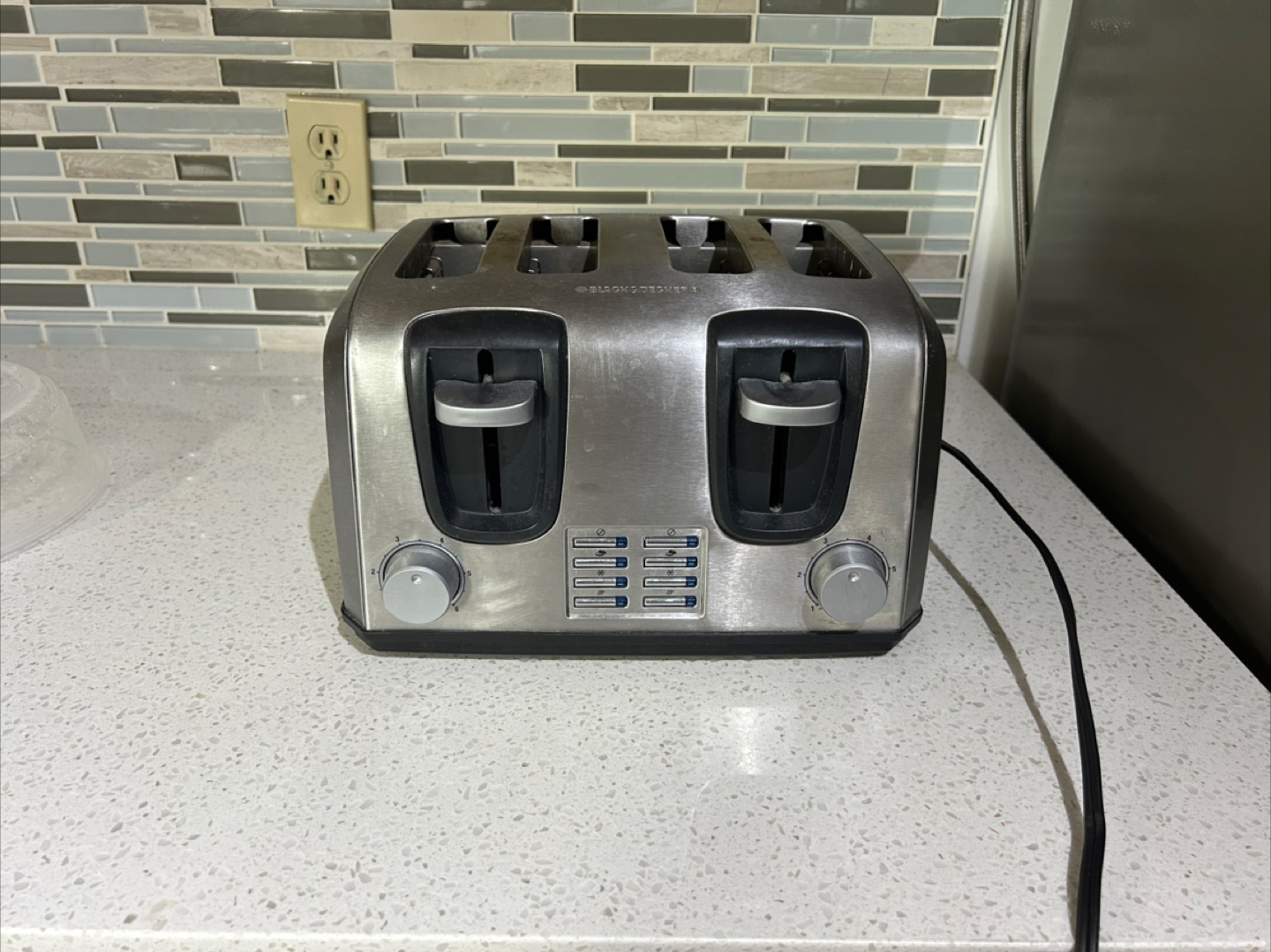 Black+Decker 4-Slice Toaster - photo 3