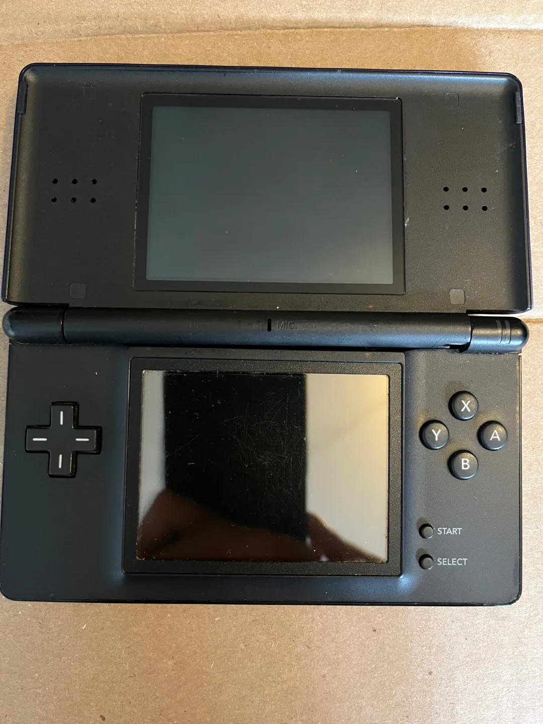 Nintendo DS bundle image indicator(3)