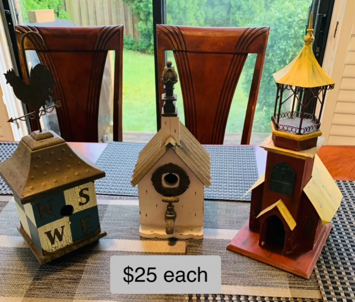 Rustic Birdhouse Decoration thumbnail