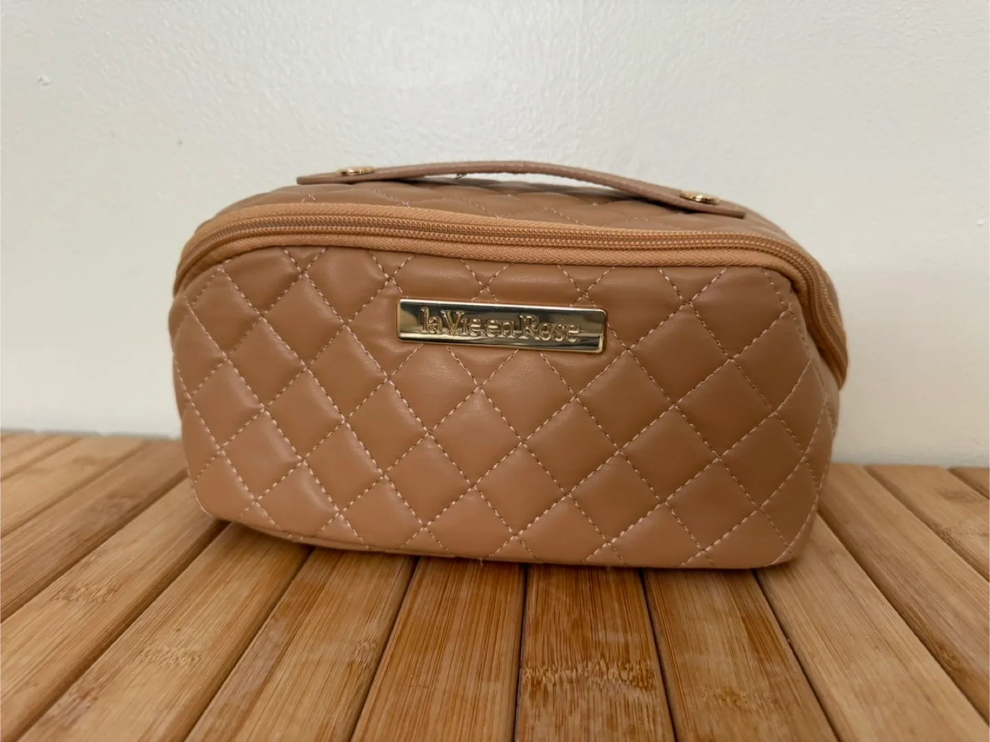 La Vie En Rose Beige Cosmetic Travel Bag thumbnail