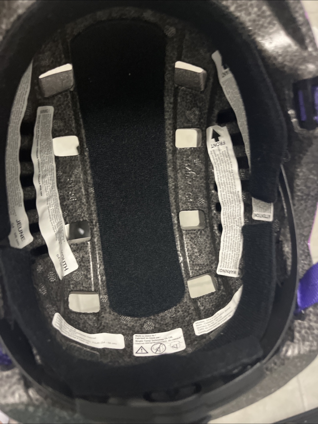 Stakeboard, Helmet & Ultra Protective Gear - Size M - photo 3