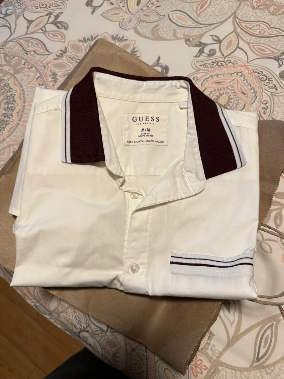Mens Guess Los Angeles Shirt - Size M/M 🇨🇦 thumbnail