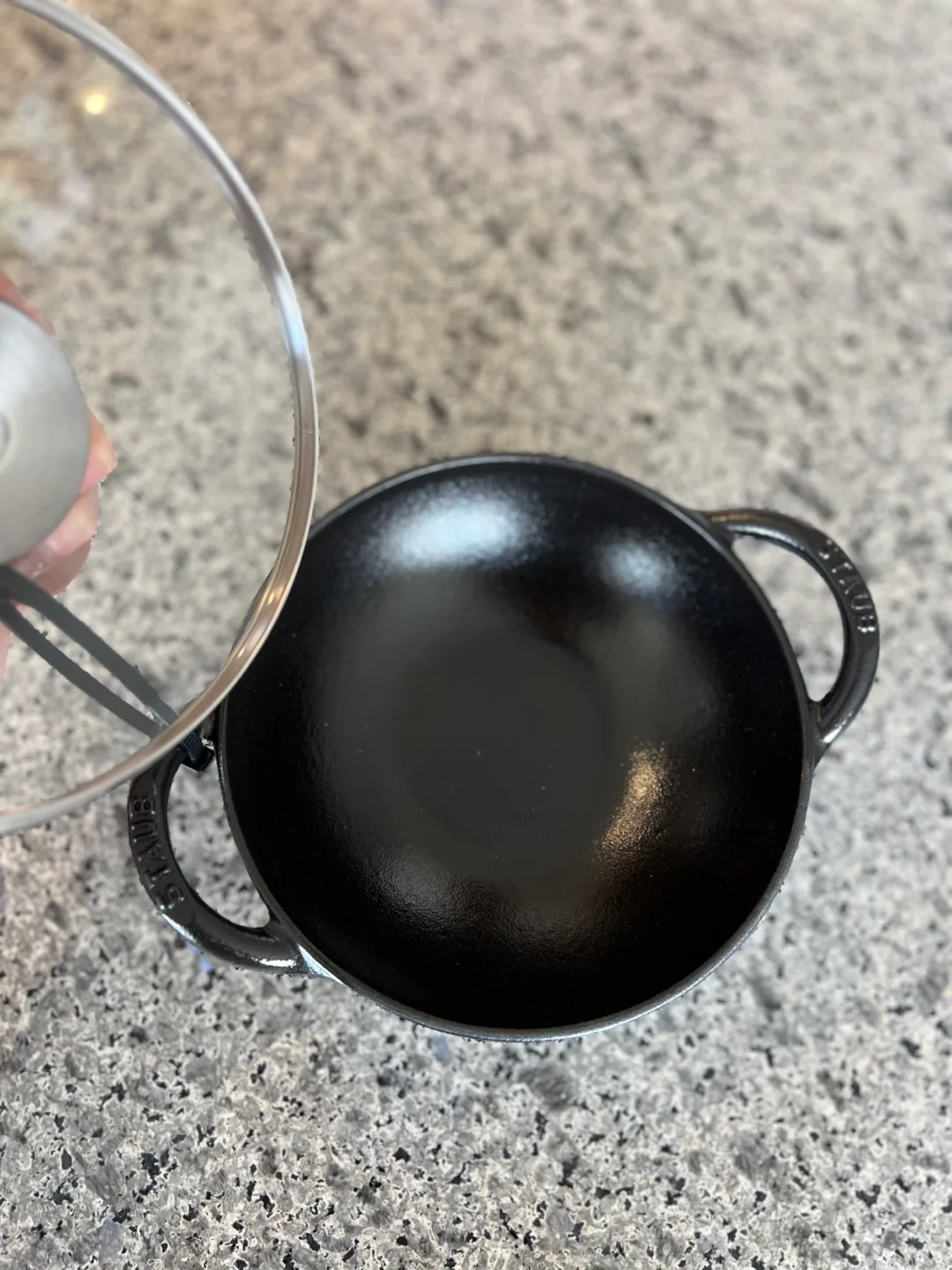 Brand New Staub 16 cm / 6.5 inch cast iron Mini Wok Grey image indicator(2)