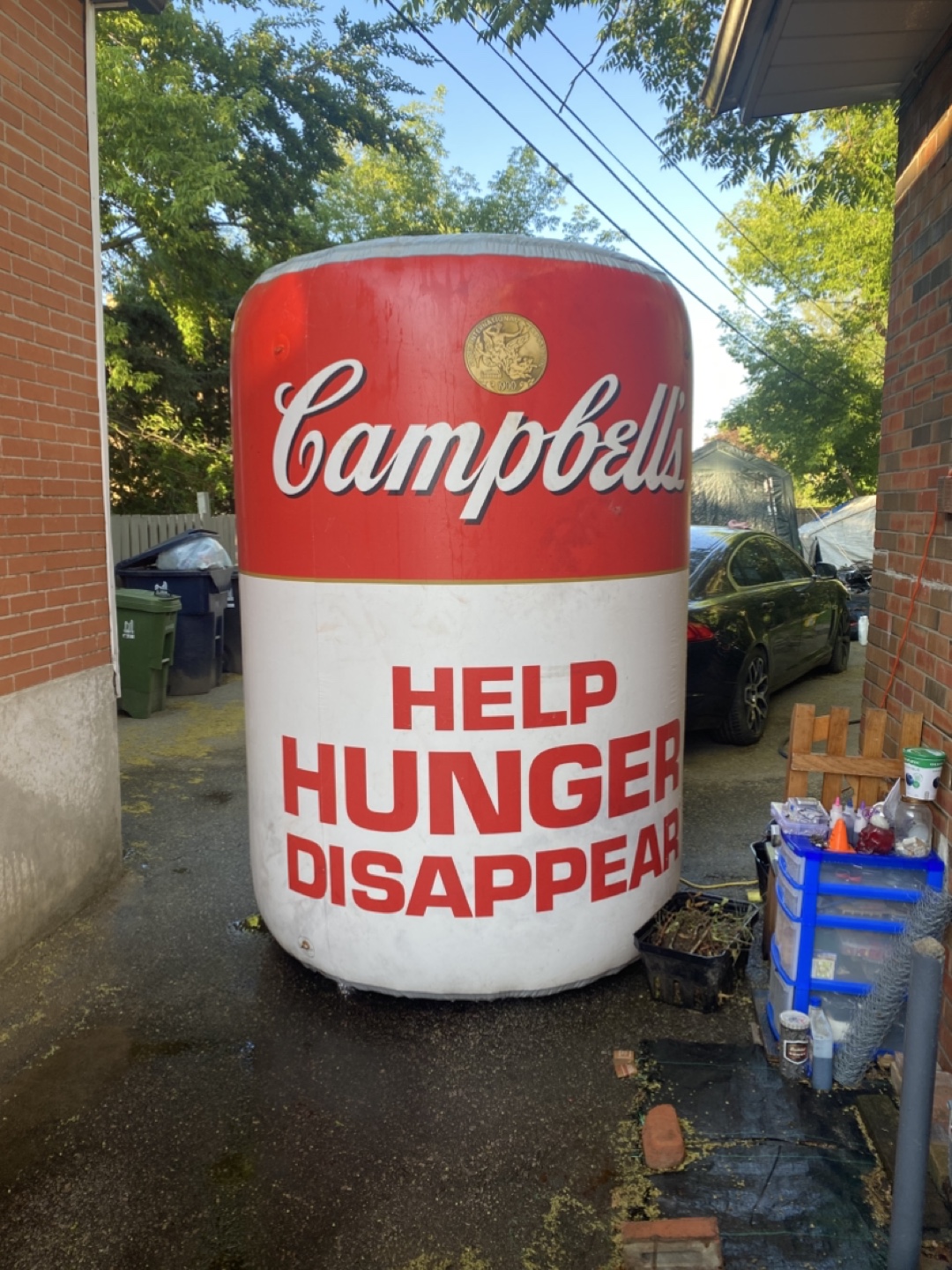 Campbell's Soup Inflatable - Help Hunger Disappear - photo 3