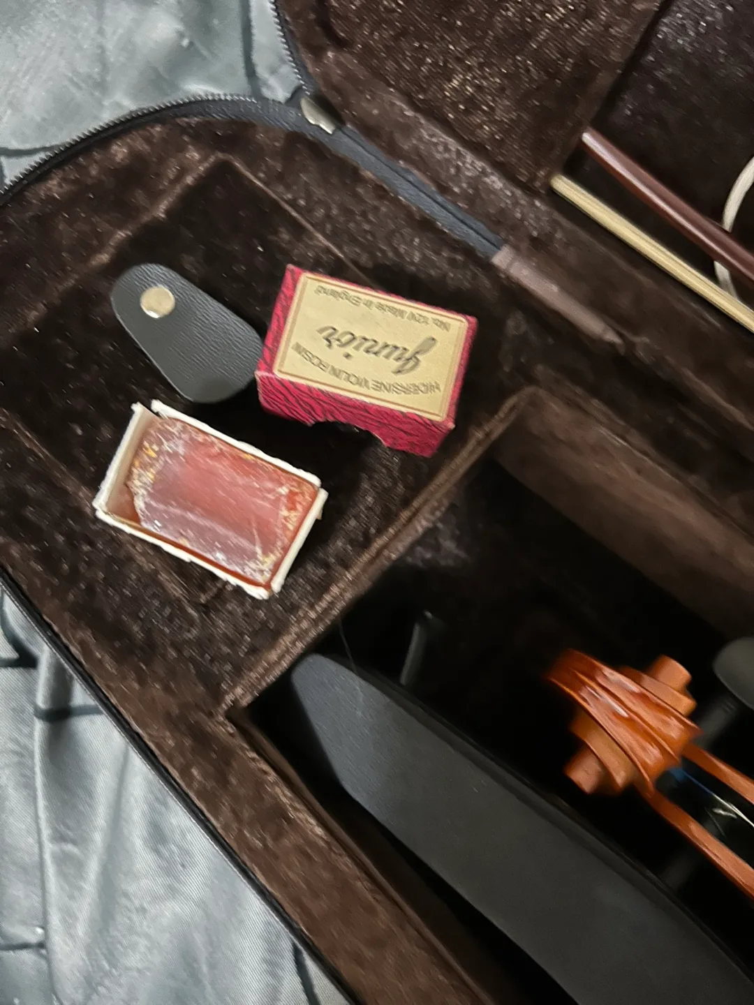 4/4 stentor student violin + accessories image indicator(6)