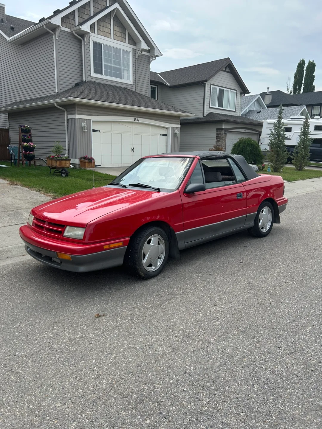 1991 Dodge Shadow convertible 4 seats thumbnail