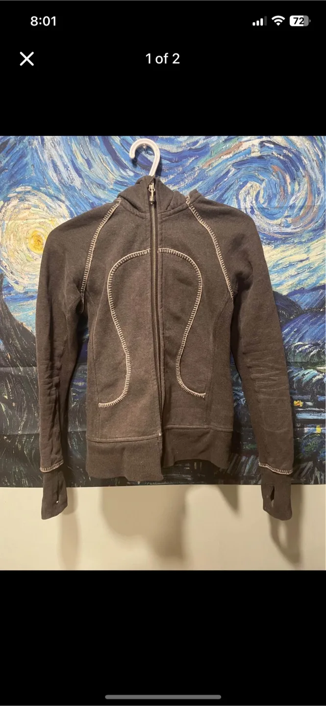 Lululemon Scuba Hoodie thumbnail