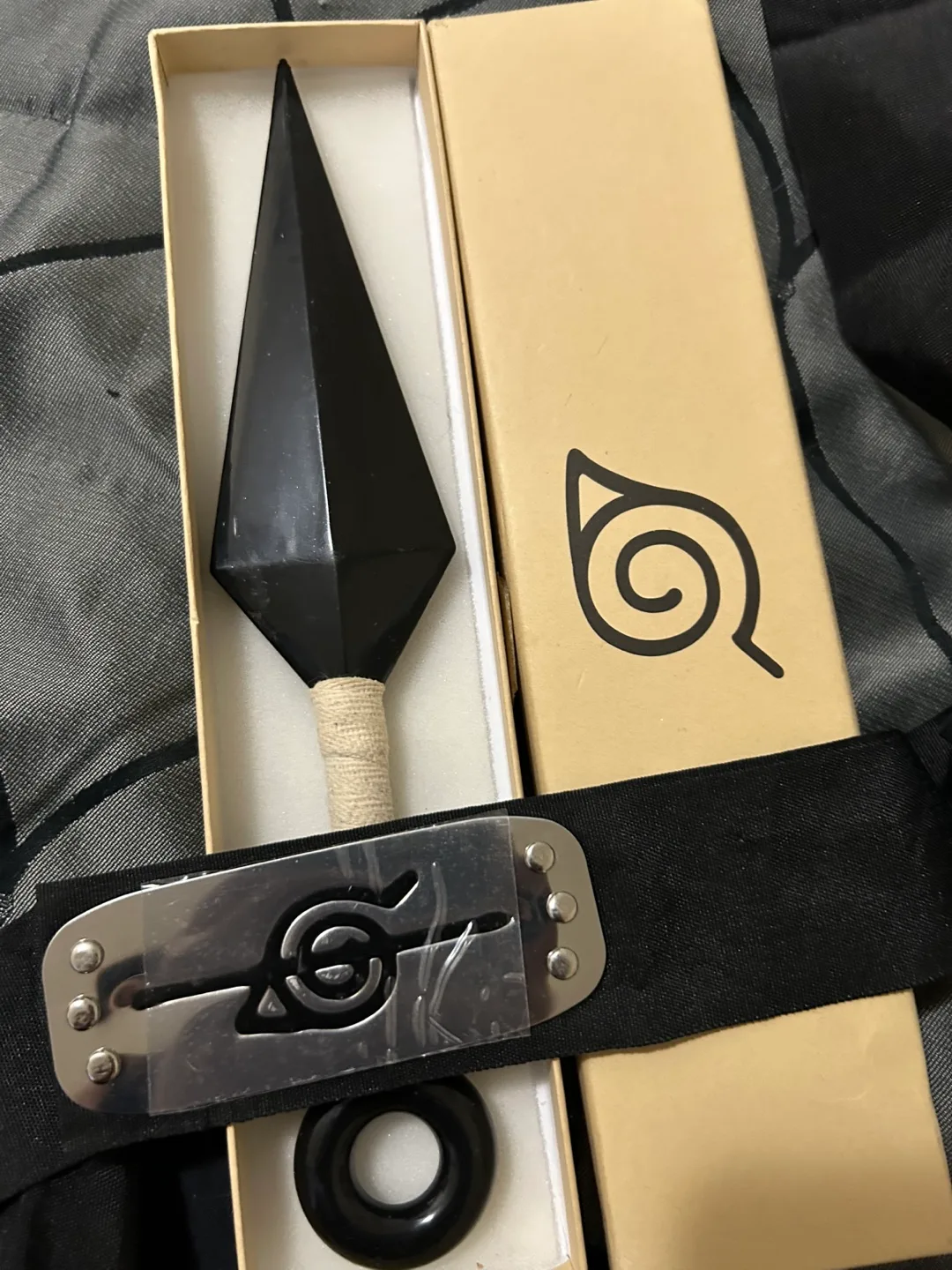 Naruto Kunai & Headband Set thumbnail