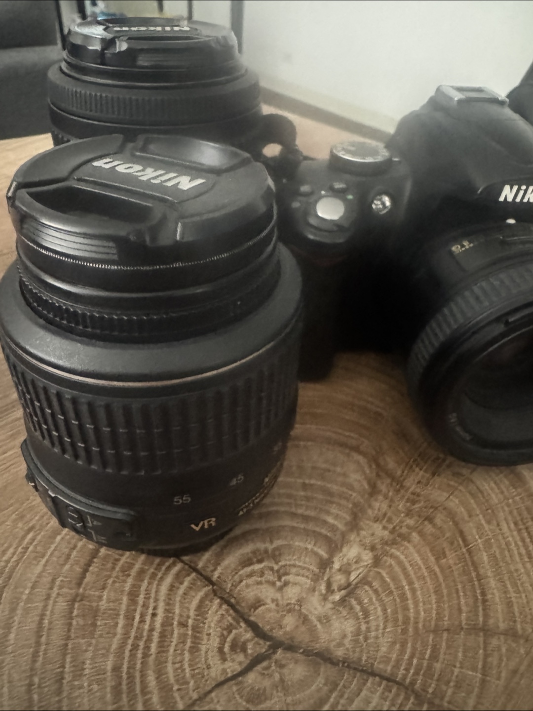 Nikon D5000 DSLR Camera with 2 lenses - photo 4