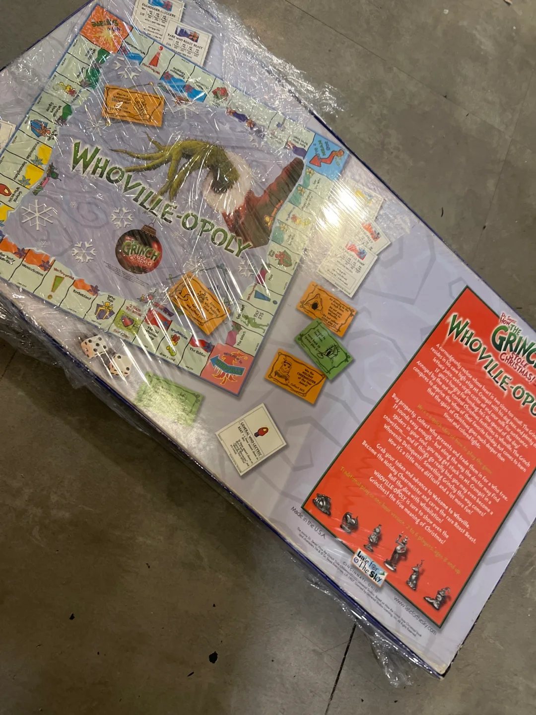 Whoville-Opoly Grinch Board Game image indicator(3)