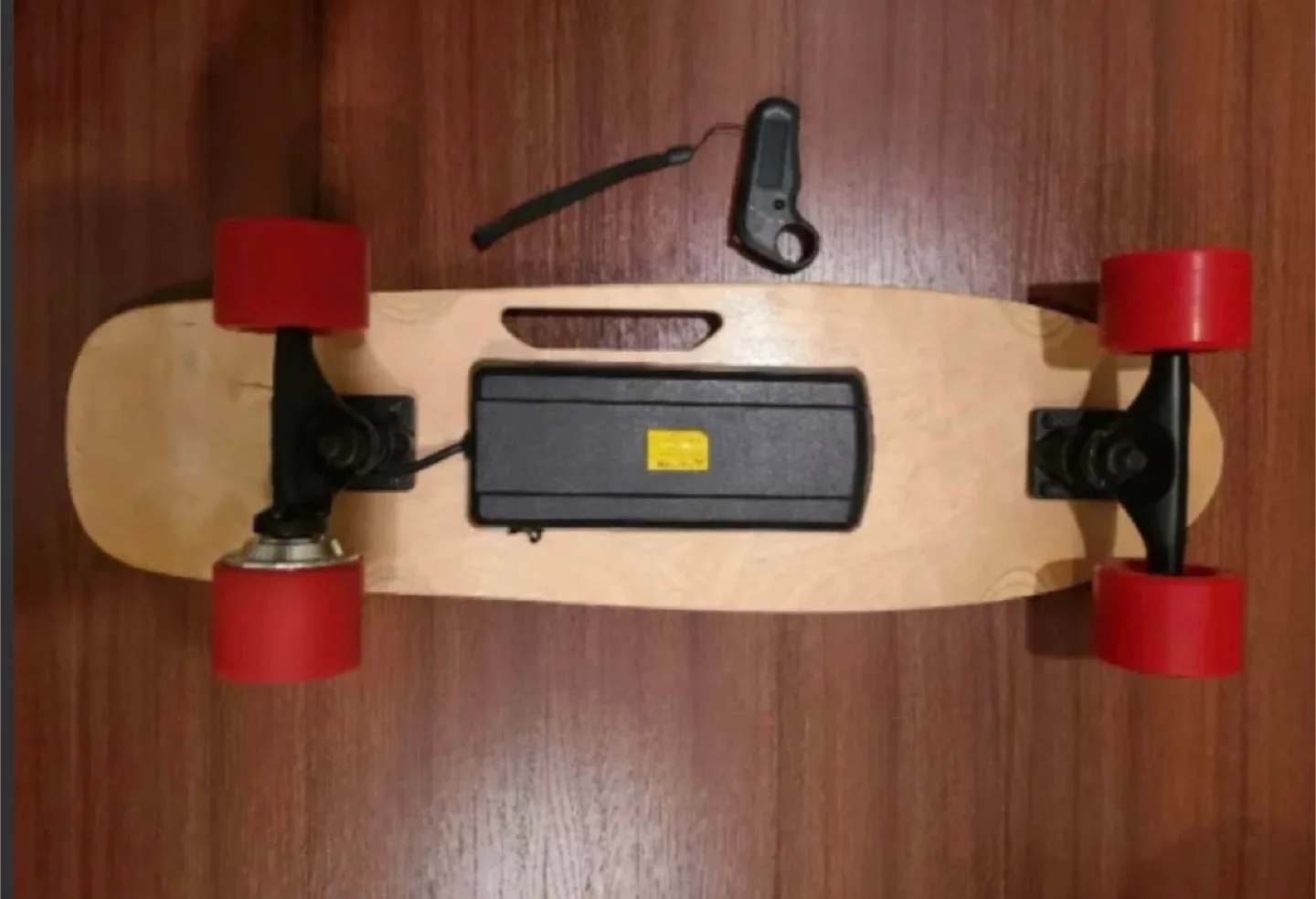 SkateWay Electric Skateboard with Remote image indicator(2)