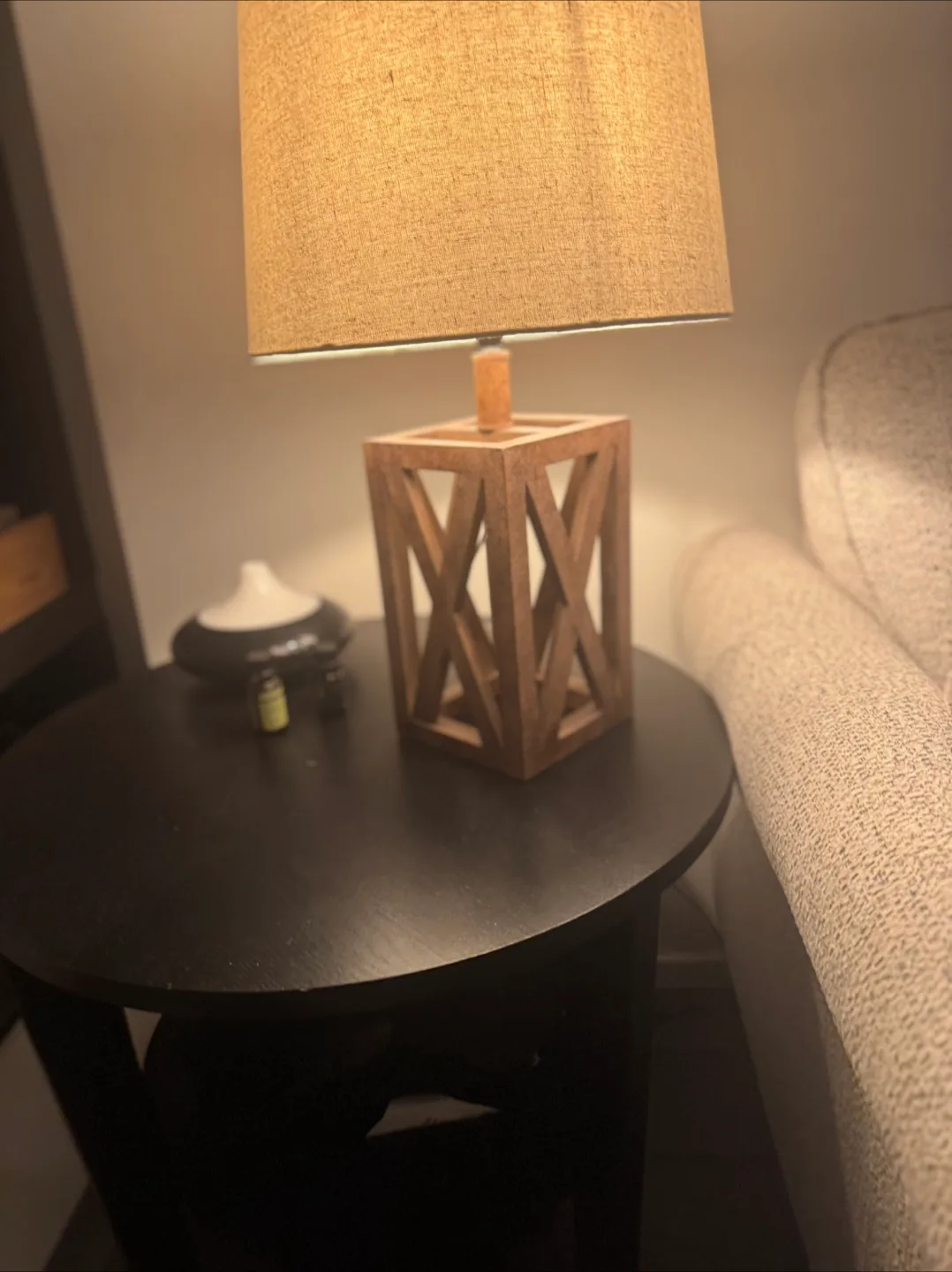 Round Side Table - Black thumbnail