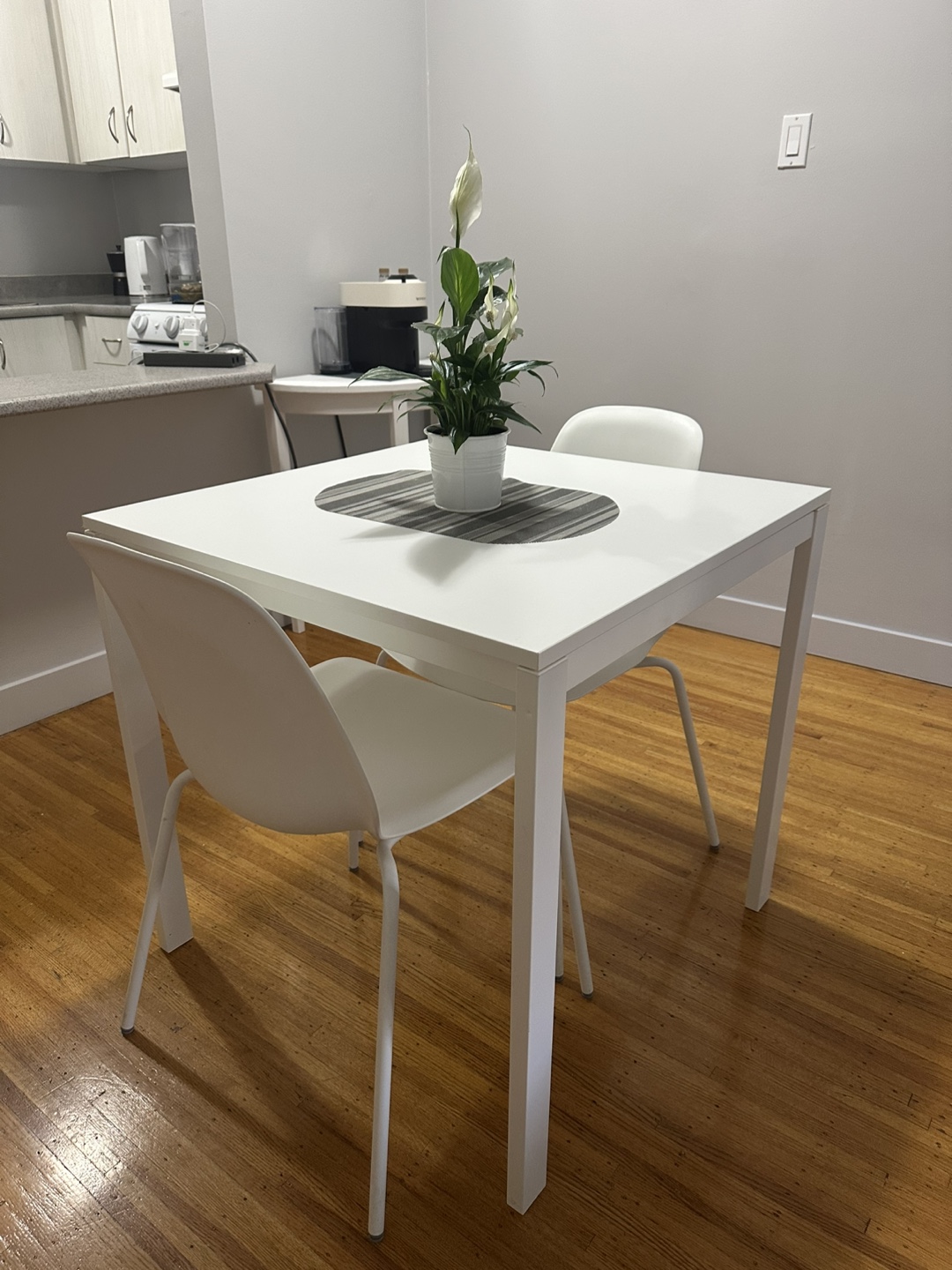 IKEA VIHAL Table & LIDAS Chair Set - White